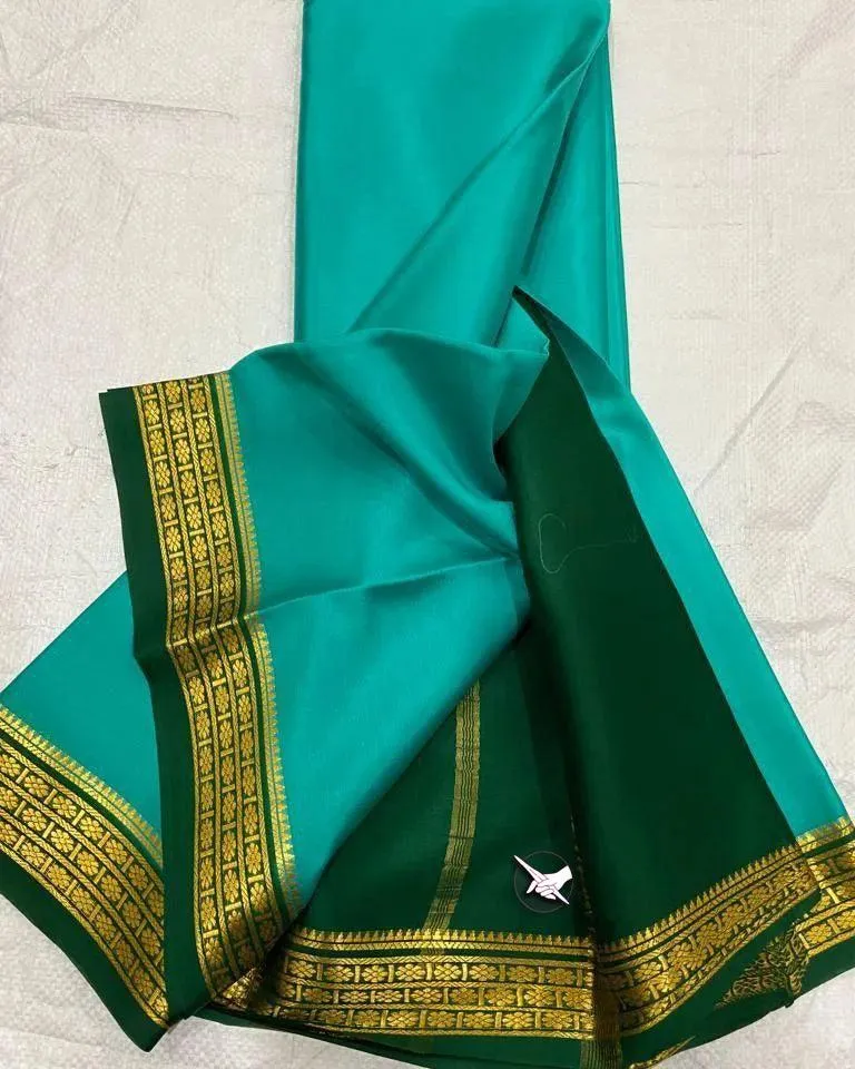 Elegant Mysore Silk Saree with Vibrant Contrast Pallu and Matching Blouse